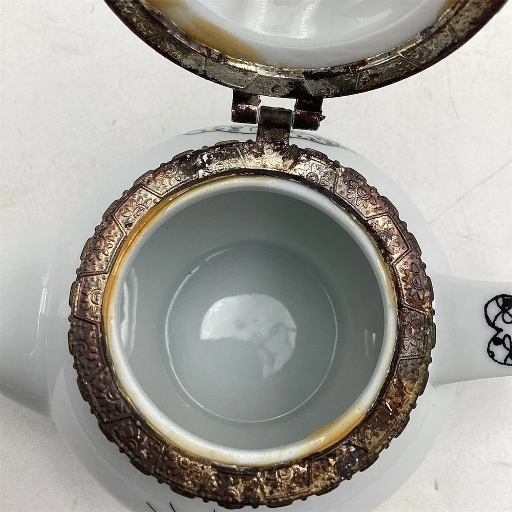 Grandmother Mini Teapot Trinket Box White Hinged Lid Heart‎ Handle